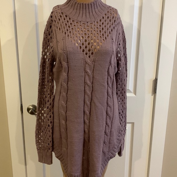 VENUS Dresses & Skirts - Venus Sweater Dress